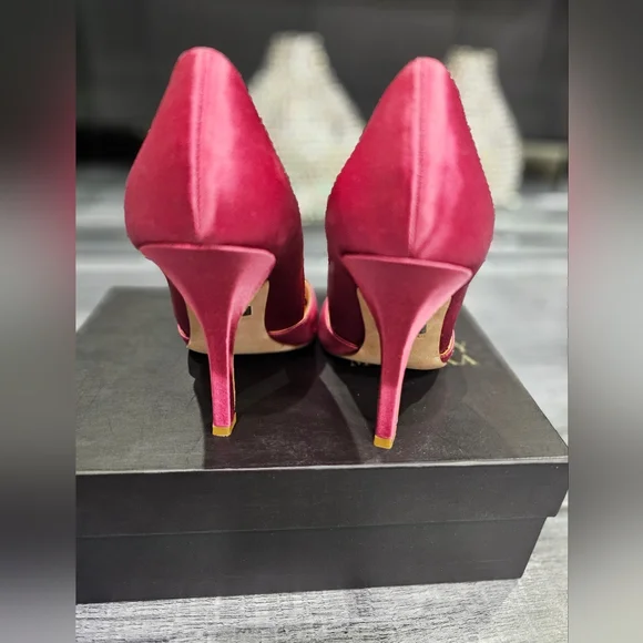 Badgley Mischka Heels - Picture 4 of 7